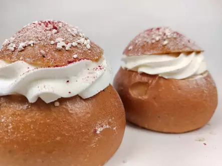 Laskiaispulla, mansikkatäyte VEGAANINEN - PULLAT - 53961 - 2