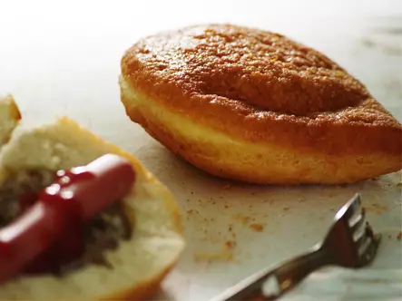 Täytetty lihapiirakka - SUOLAISET PALAT - 6451 - 2